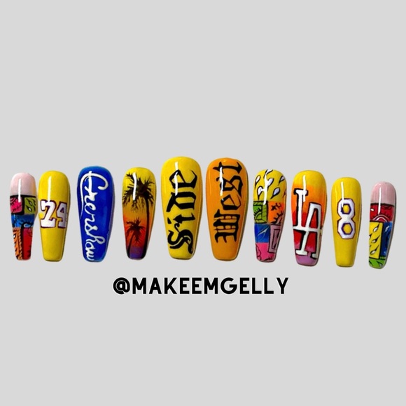 FOREIGNCOUTURELA Accessories - West Side Press On Nail Set